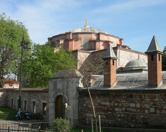 Octogon Church of
                        Sergios and Bacchus in Istanbul ("Little
                        Hagia Sophia"), today a mosque (2024)