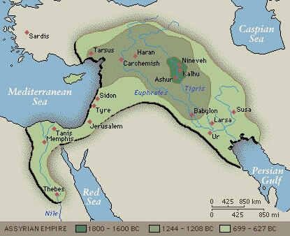 Assyria under
Ashurbanipal: Egypt is occupied up to Thebes.
This is the maximum of extension of the
"Fertile Crescent"... Assyria under Ashurbanipal: Egypt is
occupied up to Thebes. This is the maximum of
extension of the "Fertile
Crescent"...