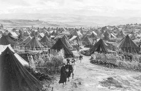 Pal�stinensisches
                        Fl�chtlingslager 1952, Beispiel 01