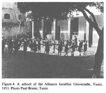 Encyclopaedia Judaica: Jews in
              Tunisia, vol.15, col.1437: A school of the Alliance
              Isra�lite Universelle, Tunis, 1953. Photo: Paul Brami,
              Tunis