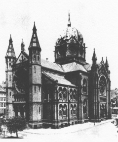 Encyclopaedia Judaica (1971): Hanover, vol. 7,
                    col. 1278. The Hanover synagogue, opened in 1870,
                    enlarged in 1900, and destroyed by the Nazis
                    [[probably S.A. pogrom "Chrystal Night"]]
                    in 1938. Courtesy Hanover Municipality. Photo
                    Hermann Friedrich.