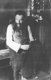 Encyclopaedia Judaica (1971): Poland, vol.
                        13, col. 745. [[Seems to be a Jewish tailor]].
                        Jewish types in Poland between World War In and
                        World War II. Courtesy YIVO, New York