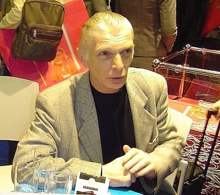 Jurij Below,
              Gulag-�berlebender, an der Buchmesse in Frankfurt am Main,
              2009 (JB)