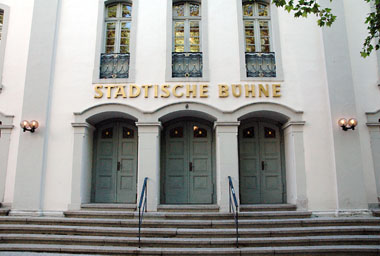 Theater Heidelberg,
                      Eingang