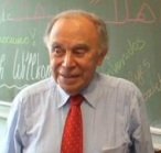 Arno
              Lustiger, Portrait