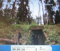 Treibstofflager Bremen 02: Eingang,
                            oberer Teil