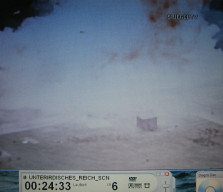 Rakete V2,
                          Fehlversuch 05, die Rakete explodiert am Boden
                          02