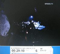 Kohnstein 25, Gang
                          durch einen Tunnel mit Tr�mmerteilen 03