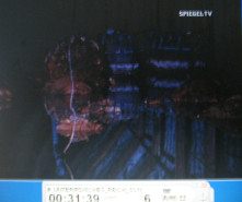 Kohnstein 41,
                          Tr�mmerteile spiegeln sich im Wasser 01