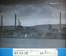 Salzbergwerk Kaiseroda 02: Film, Sicht
                          auf Kaiseroda (oder Merkers?) in Th�ringen