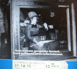 Salzbergwerk Kaiseroda 09: Film,
                          gestohlene Bilder (Raubkunst) 04