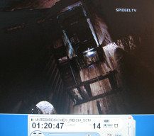 Obersalzberg-Berghof 14, Sicht
                          den Schacht aufw�rts mit den �berresten der
                          Treppe