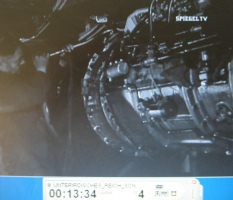 Walpersberg bei Kahla 10: D�senj�ger
                            ME262 mit Mechaniker am Triebwerk