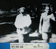 NS-Film 01: Hitler und
                        Speer auf einer Lagebesprechung 01