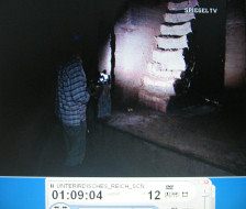 Strassentunnel Berlin 08,
                          ausgetretene Treppe