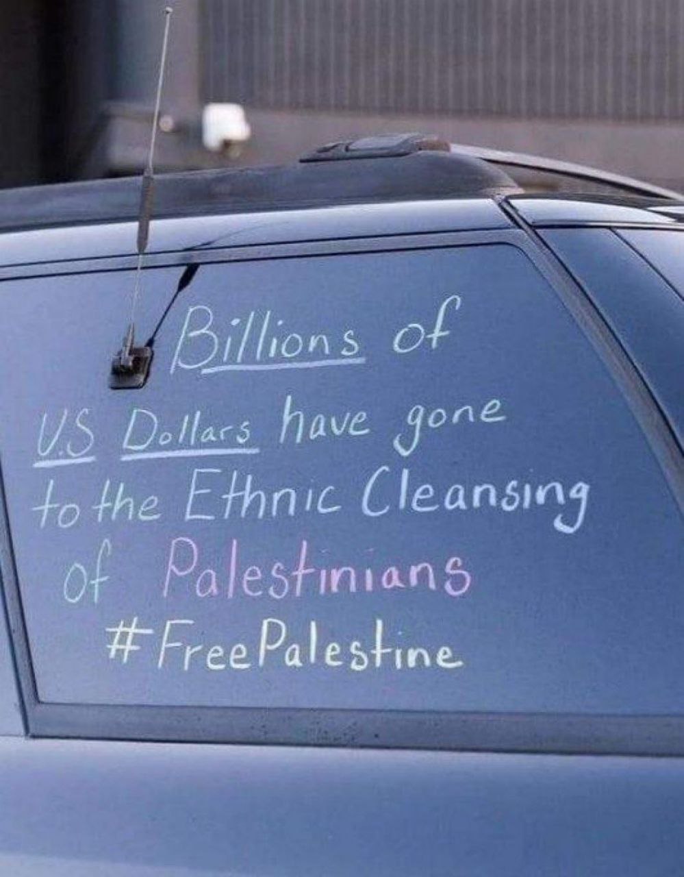 Widerstand "USA" gegen Völkermord im
Gazastreifen-KZ am 7.7.2025: Graffito: Milliarden
Dollar für den Völkermord verschwendet (ENGL orig.:
Billions of U.S. Dollars have gone to the Ethnic
Cleansing of Palestinians #FreePalestine) Widerstand "USA" gegen Völkermord im
Gazastreifen-KZ am 7.7.2025: Graffito: Milliarden
Dollar für den Völkermord verschwendet (ENGL orig.:
Billions of U.S. Dollars have gone to the Ethnic
Cleansing of Palestinians #FreePalestine)