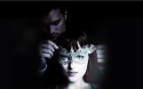 Fototext 13: AUGENMASKE: �Fifty Shades Darker� mit
              Dakota Johnson: Masken aus schwarzem Satin oder mit Spitze
              besetzt sind in erotischen Filmen der Renner.