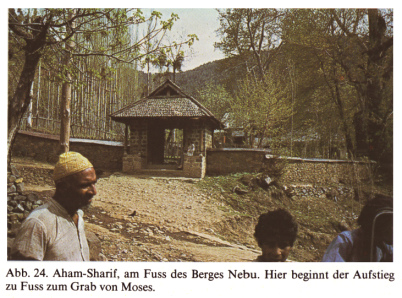 Die
                Stelle mit dem Beginn des Aufstiegs zum Berg Nebu mit
                dem Moses-Grab