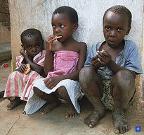 Pobreza a pesar de la iglesia [de
                            fantas�a]: ni�os pobres en �frica