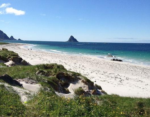 Insel �md (And�ya), weisser Sandstrand