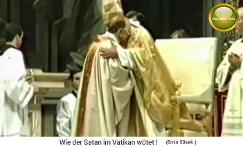 Der schwul-kriminelle Papst Johannes Paul II
                schmust mit dem schwul-kriminellen P�dophilen Maciel