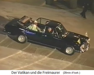 Das
                    Religionstreffen am Vatikan vom 28. Oktober 1999,
                    der Buckelpapst verschwindet ALLEINE im Mercedes und
                    l�sst alle anderen stehen