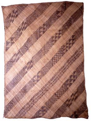 Geflochtene Matte aus Tonga mit
                                  geometrischen Mustern, ethnologische
                                  Sammlung G�ttingen